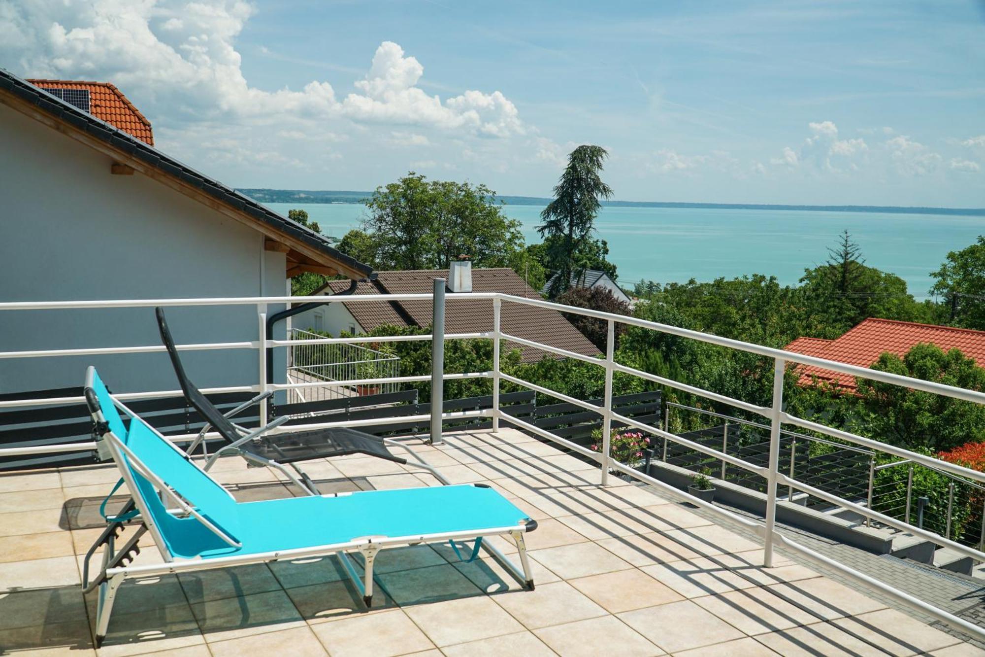 Fuegefa Apartman Balatonalmadi Luaran gambar
