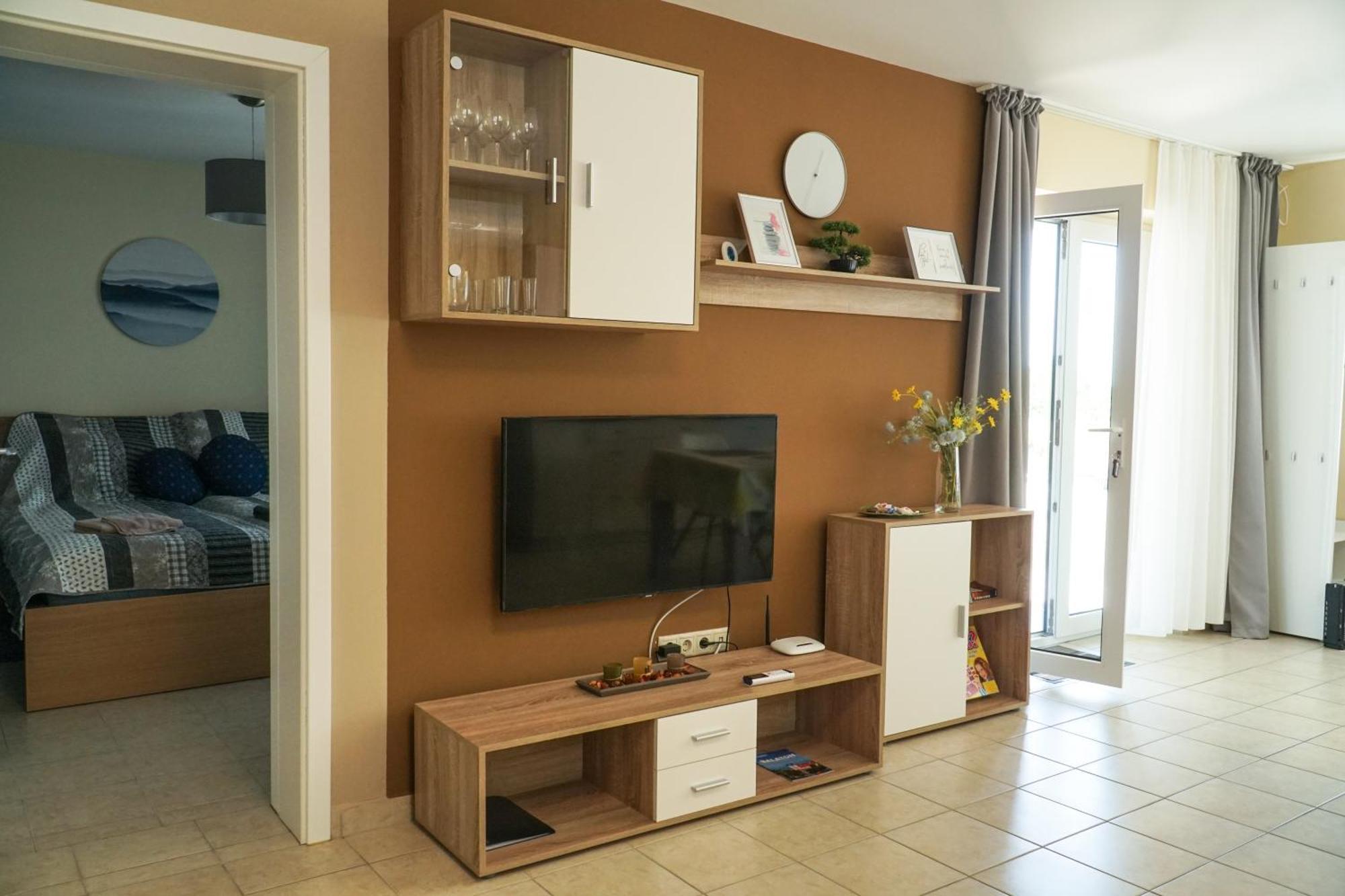 Fuegefa Apartman Balatonalmadi Luaran gambar