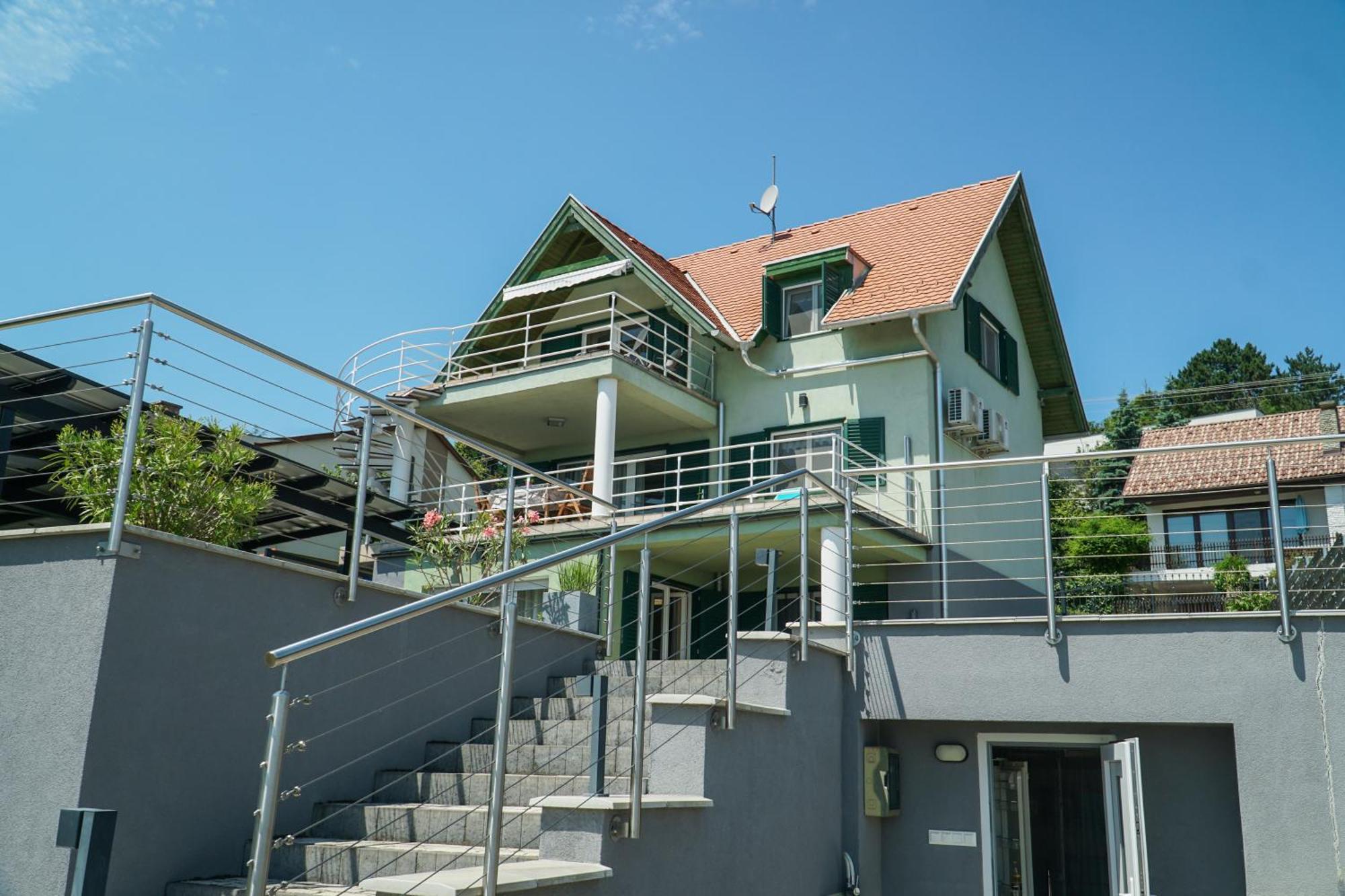 Fuegefa Apartman Balatonalmadi Luaran gambar