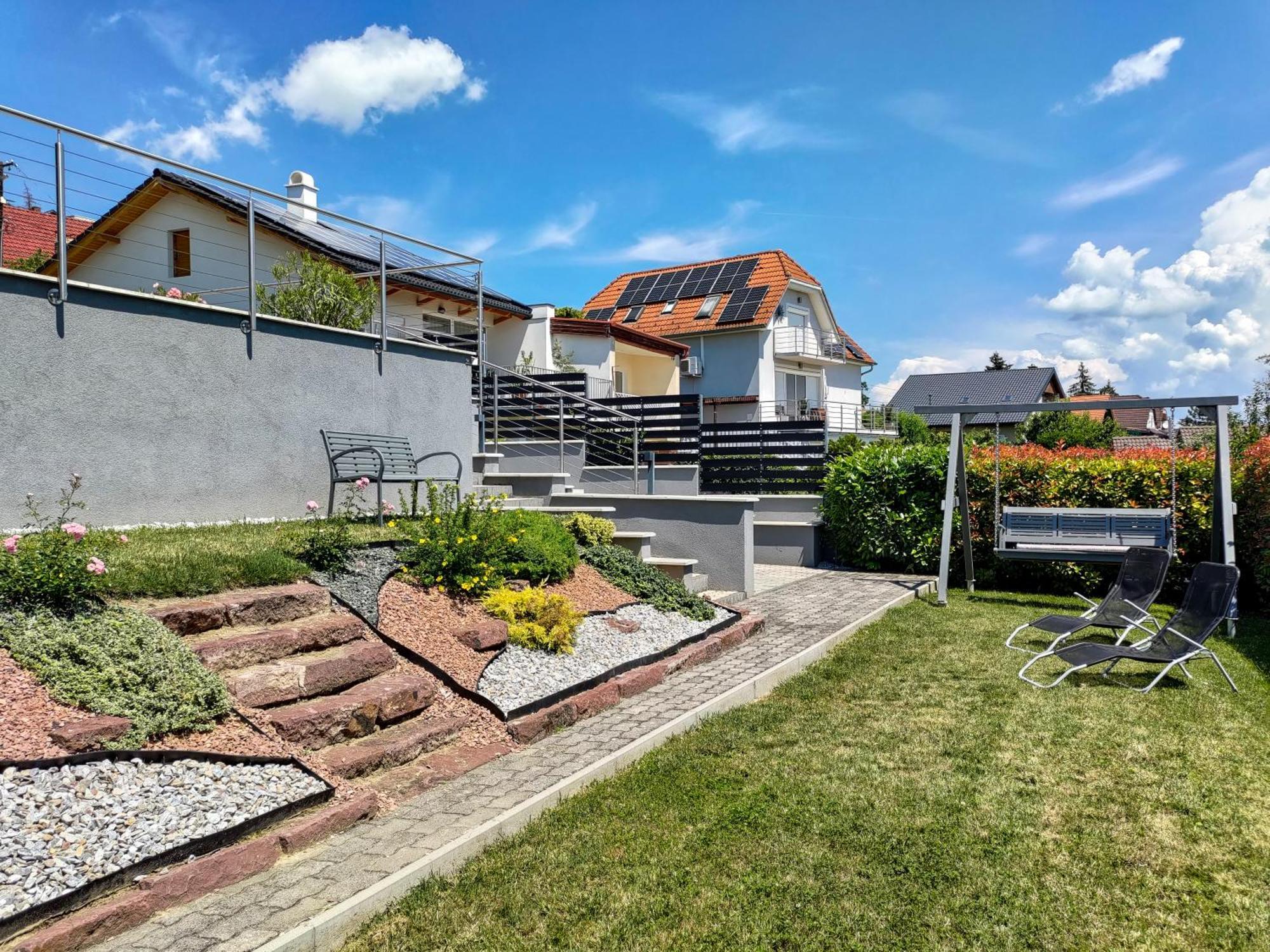 Fuegefa Apartman Balatonalmadi Luaran gambar
